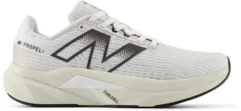 New Balance FuelCell Propel v5 Women white/linen/black cement