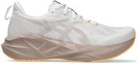 Asics 1012B765_0102, Asics Novablast 5 Damen Laufschuhe, wei&szlig;, Gr&ouml;&szlig;e 41 &frac12; female