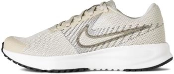 Nike Run Defy lt orewood brn/college grey-cave stone