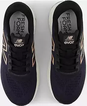 New Balance Fresh Foam X Evoz V4 Breite (MEVOZ-60R-2E) grau