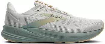 Brooks Revel 8