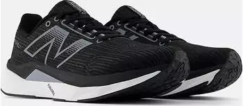 New Balance FuelCell Propel v5