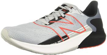 New Balance FuelCell Propel v2 light cyclone