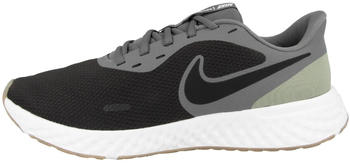 Nike Revolution 5 (BQ3204) black/iron grey/light army