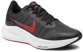 Nike Winflo 8 black/university red/lt smoke grey