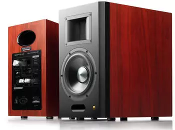 Edifier Airpulse A300 Pro – Vielseitige Anschlussmöglichkeiten und Steuerung