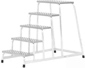 Hymer Maschinentritt Aluminium-Lochblech R13 5 Stufen (6878564)