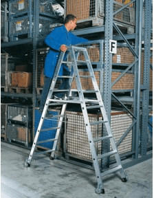 Günzburger Steigtechnik Aluminium-Stehleiter, beidseitig begehbar mit Rollen, 2x14 Stufen, Arbeitshöhe 500 cm