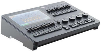 Showtec LAMPY 20 2U DMX-Konsole mit 20 Fädern 2 Universen (50741)