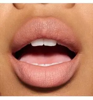 MAC Powder Kiss Hazy Matte Lipstick (4g) Off The Market