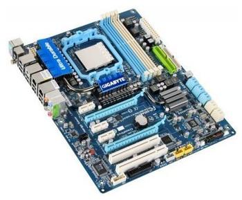 Gigabyte GA-MA790XT-UD4P