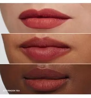 Bobbi Brown Luxe Matte Liquid Lipstick (6 ml) 05 Aftermoon Tea