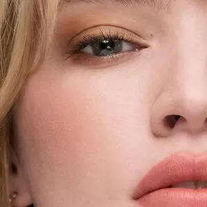 Estée Lauder Pure Color Envy Sculpting Blush (7g) Magnetic Glow