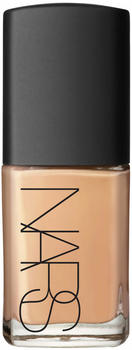 Nars Sheer Glow Foundation Stromboli
