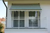 Angerer Freizeitm&ouml;bel Klemmmarkise gr&uuml;n/beige, Ausfall: 150 cm, versch. Breiten
