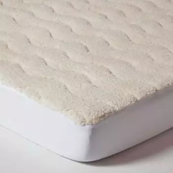 Homescapes Fleece-Matratzentopper 160x200cm 320GSM, Teddy-Pl&uuml;sch, Spannumrandung