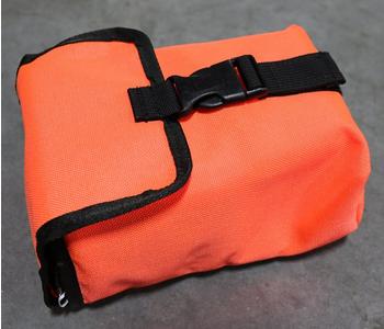 ESEE Knives Tin Pouch (EE-ESEE-TIN-POUCH-OR) orange