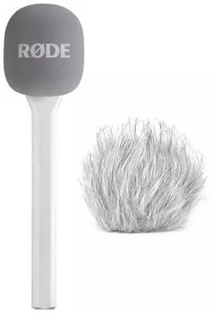 Rode Interview Go White mit Fell-Windschutz