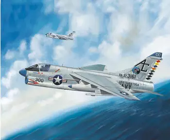 HobbyBoss A-7A Corsair II (80342)