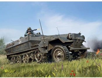 ICM Personnel Carrier 1:35 Sd.Kfz.251/1 Ausf.A WWII German Armoured (35101)