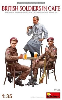 MiniArt 550035392 - 1:35 Fig. Brit. Soldaten im Café (3)