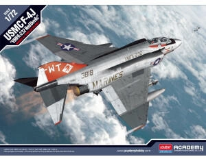 Academy 12556 1/72 USMC F-4J Vmfa-232 Red Devils