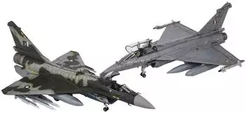 Trumpeter 01690 PAF J-10CE Multi-Role Fighter IAF Rafale 2 in 1