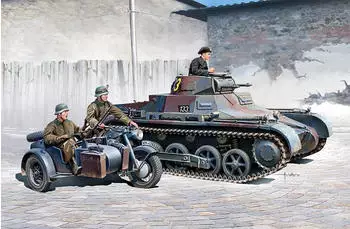 Academy 13556 1:35 Panzer I Ausf. B & Motorrad