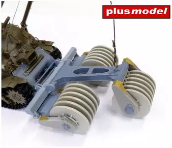 Plus Model 599 - T1E1 US Mine exploder for Sherman - Italeri
