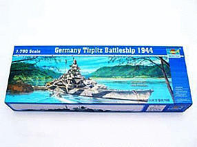 Trumpeter Tirpitz 1944 (5712)