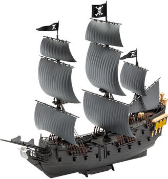 Revell Pirates of the Caribbean - Black Pearl 1:150
