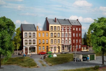 Auhagen Halbreliefhäuser Schmidtstraße 18/20/22/24/26 H0 (11467)