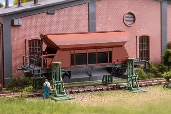 Faller 120323 H0 2 Spindelhebeb&ouml;cke mit aufgebocktem Waggon Ep. II
