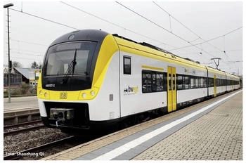 Piko H0 E-Triebzug BR 440 bwegt der DB AG (21752)