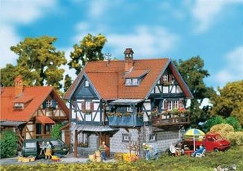 Faller Ländliches Fachwerkhaus (130275)