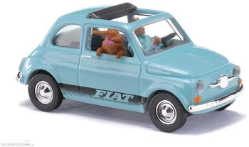 Busch Fiat 500 mit Fahrer und Hund 1:87 (48735)