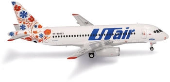Herpa Superjet 100 UTair Express 1:200 (RA-89033)