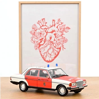 Norev 183834 1:18 Mercedes-Benz 200 1984 Notfallkrankenwagen