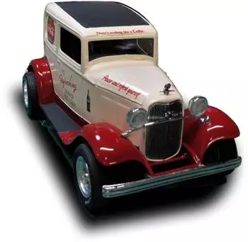 Round2 590902 1/25 1932 Ford Sedan Delivery Coca Cola