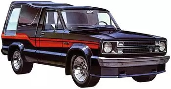 Round2 592210 1/25 1978er Ford Courier Minivan