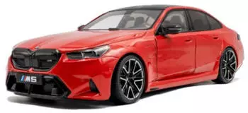 Solido BMW M5 (G90) 2025 Sportliche Business-Limousine Schwarze Akzente kontrastierende Felgen Diecast Modellauto Feuerrot 1:18