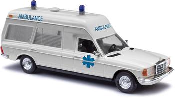 Büsch (52213) 1:87 Mercedes VF 123 Miesen - Ambulance