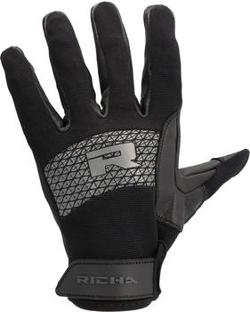 Richa Downtown black