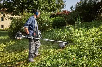 Alpina AMT 26 5in1 – Alpina AMT 26 5in1 - Vielseitiger Gartenhelfer für anspruchsvolle Aufgaben