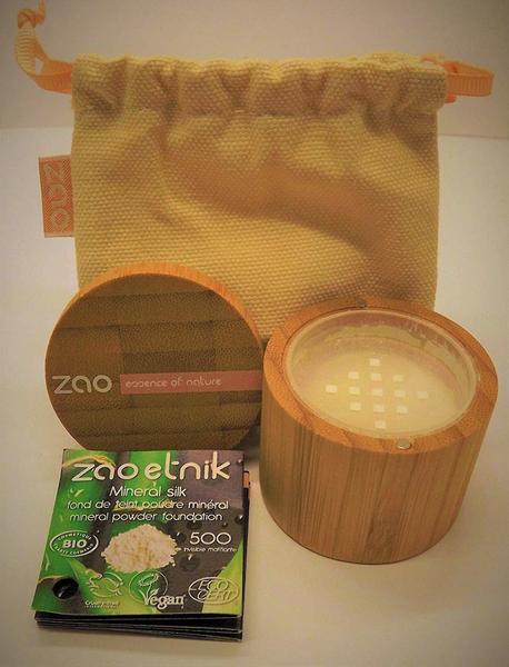 ZAO essence of nature ZAO 500 - Mattidying invisible Bamboo Mineral Silk Puder 15 g