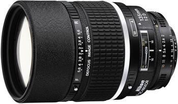Nikon 135 / 2,0