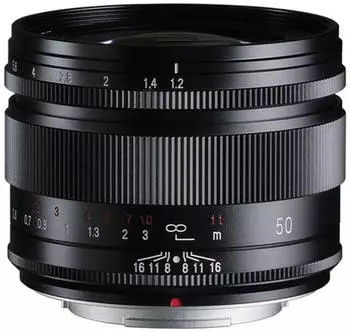 Voigtl&auml;nder Nokton 50mm f1.2 Fuji X