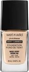 Wet n Wild - Photo Focus Foundation DEWY - Feuchtigkeitsspendende Foundation in Nude