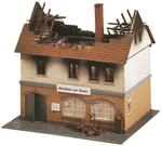 FALLER Brandruine Gasthaus Zur Sonne Modellbausatz mit 114 Einzelteilen 136 x...