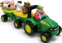 John Deere 34908 Heuwagen mit Tierger&auml;uschen, Spielzeuganh&auml;nger mit Bauer und...